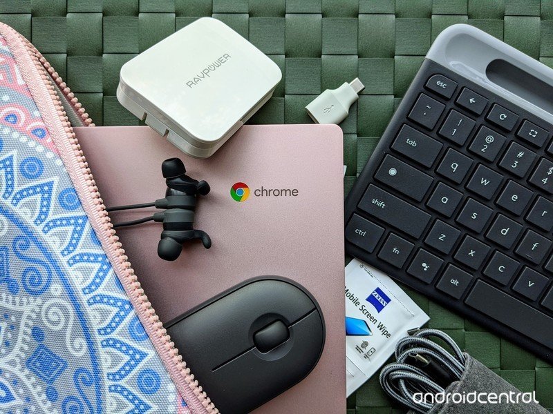 Connecting and Using an External Mouse on Chromebook